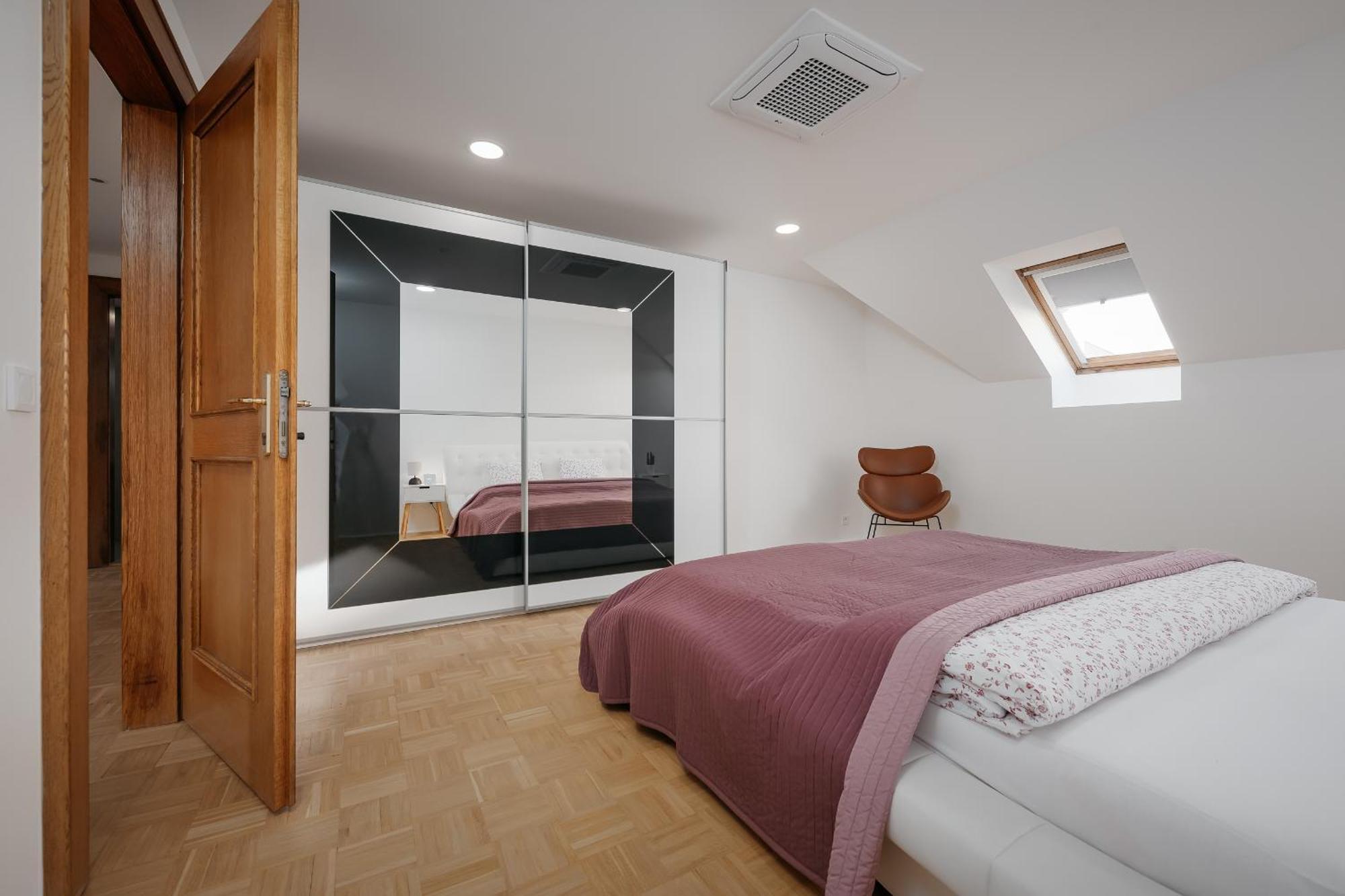 Dot 3 Bdr Apartment With Tyn Cathedral View & Ac 布拉格 外观 照片